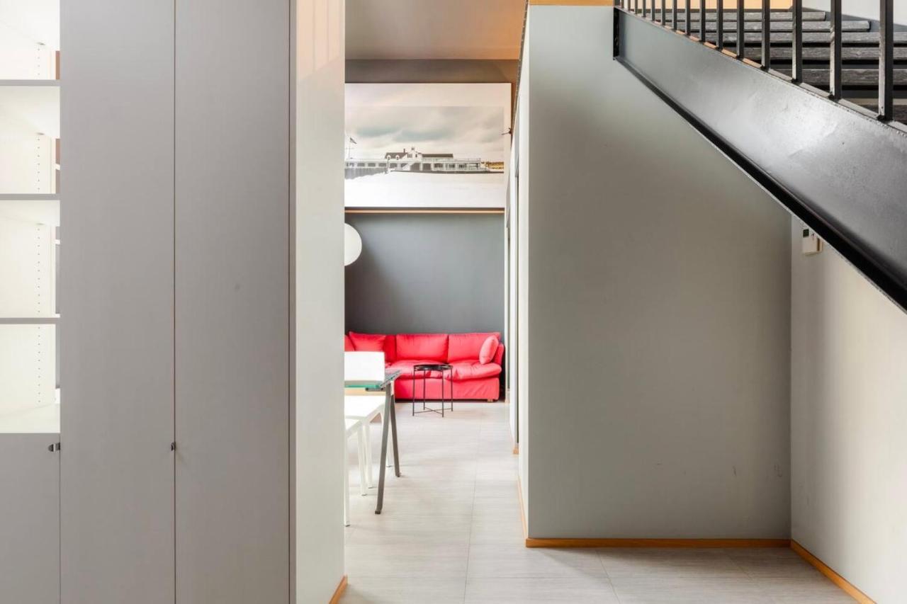 Design Spacious Loft In Navigli - Hosted By Sweetstay 밀라노 외부 사진